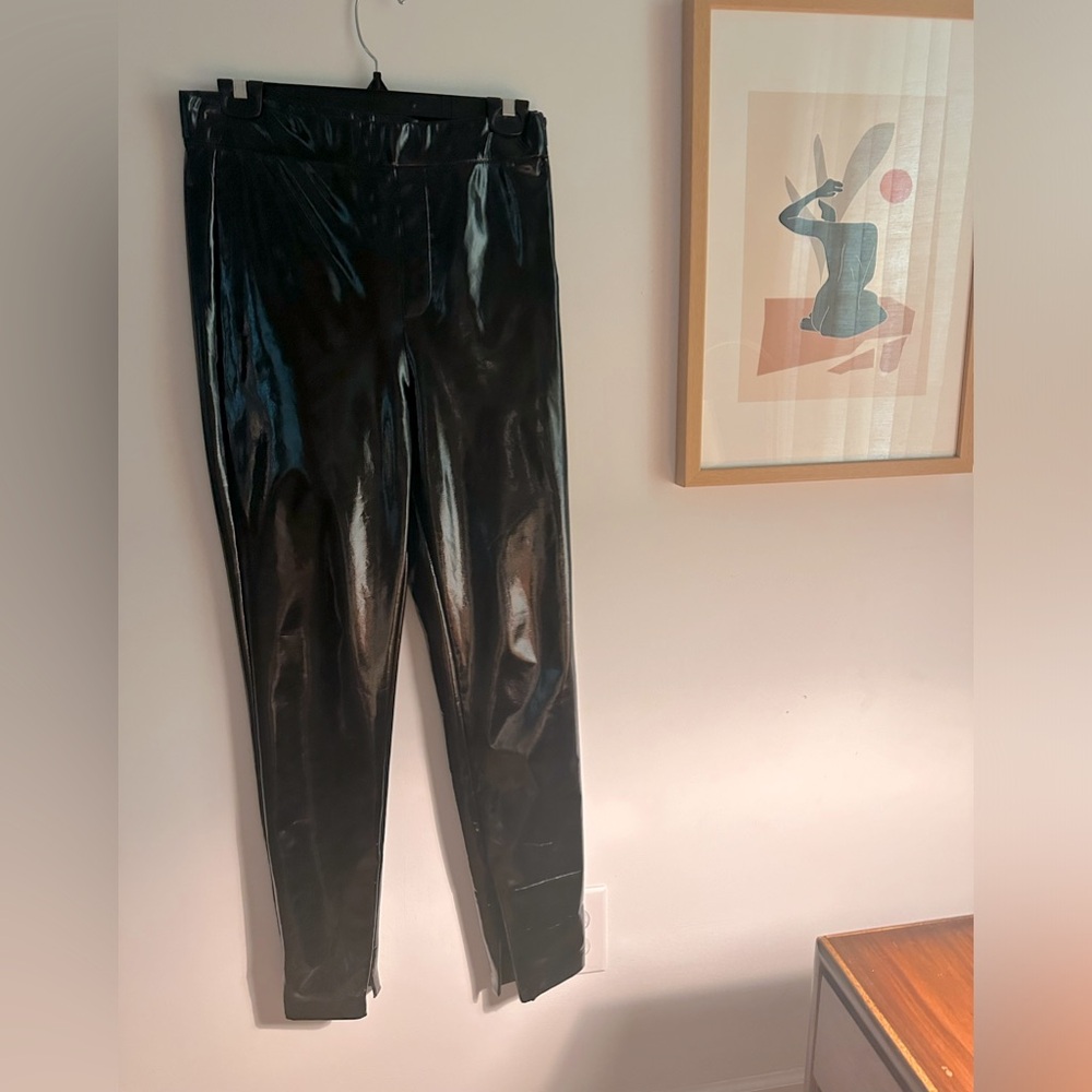 Zara coated leggings size Medium